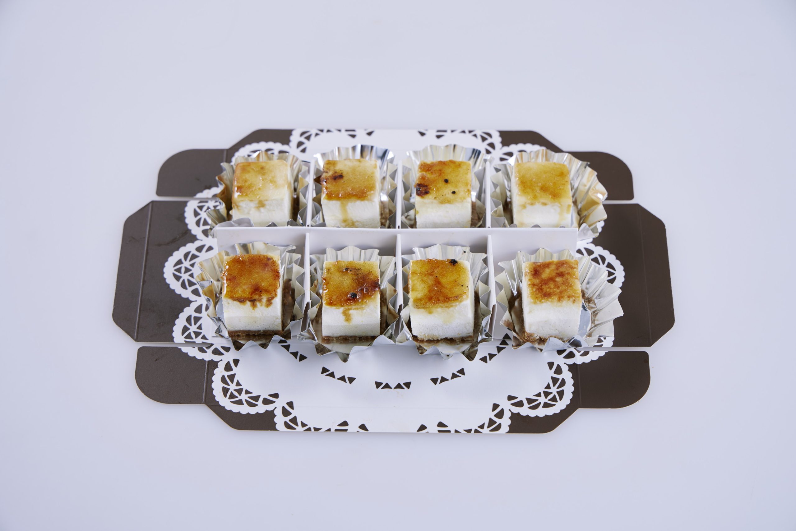 炙って食べるチーズケーキ「minichii」 Original 8個set　※冷凍便
