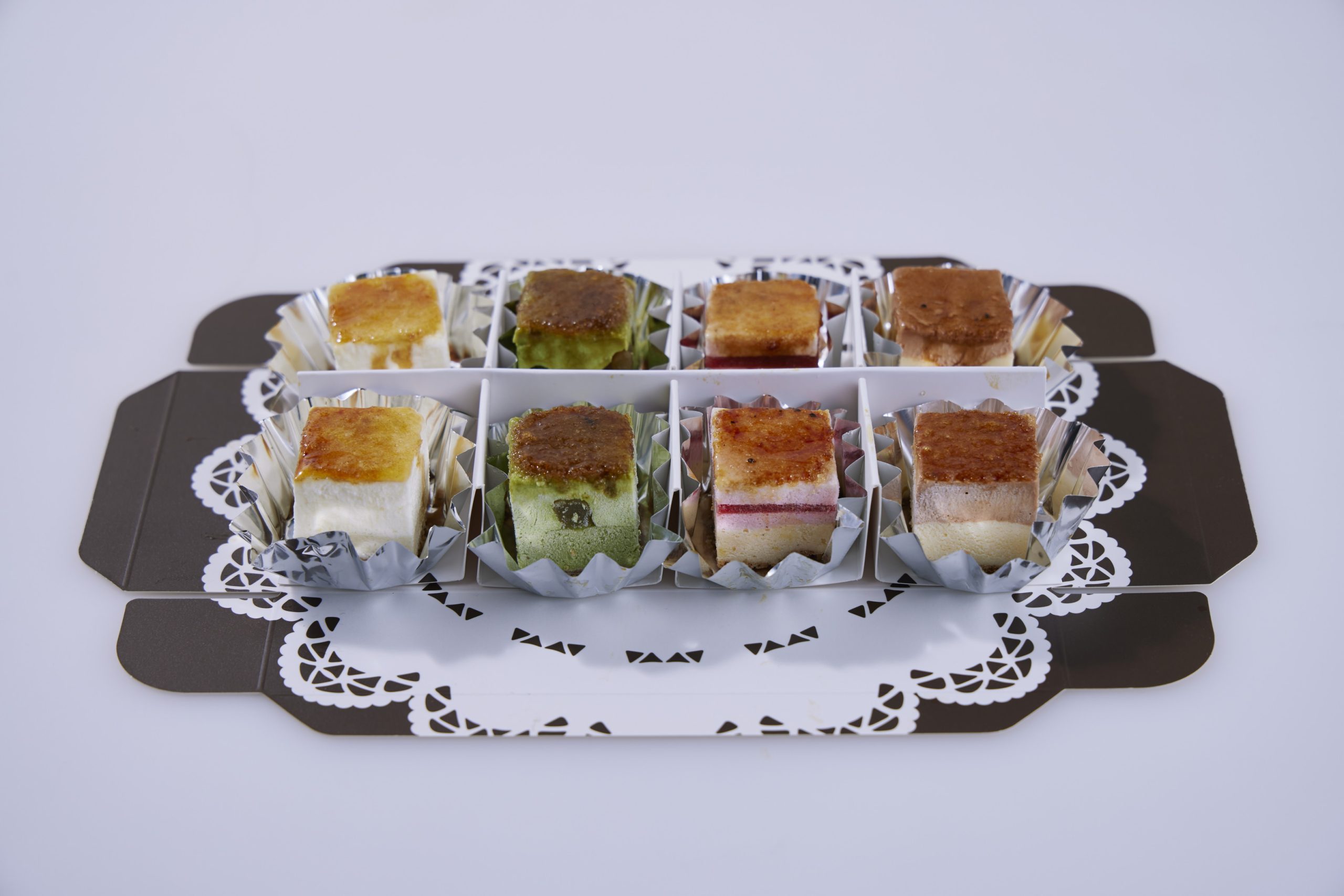 炙って食べるチーズケーキ「minichii」 mix 8個set